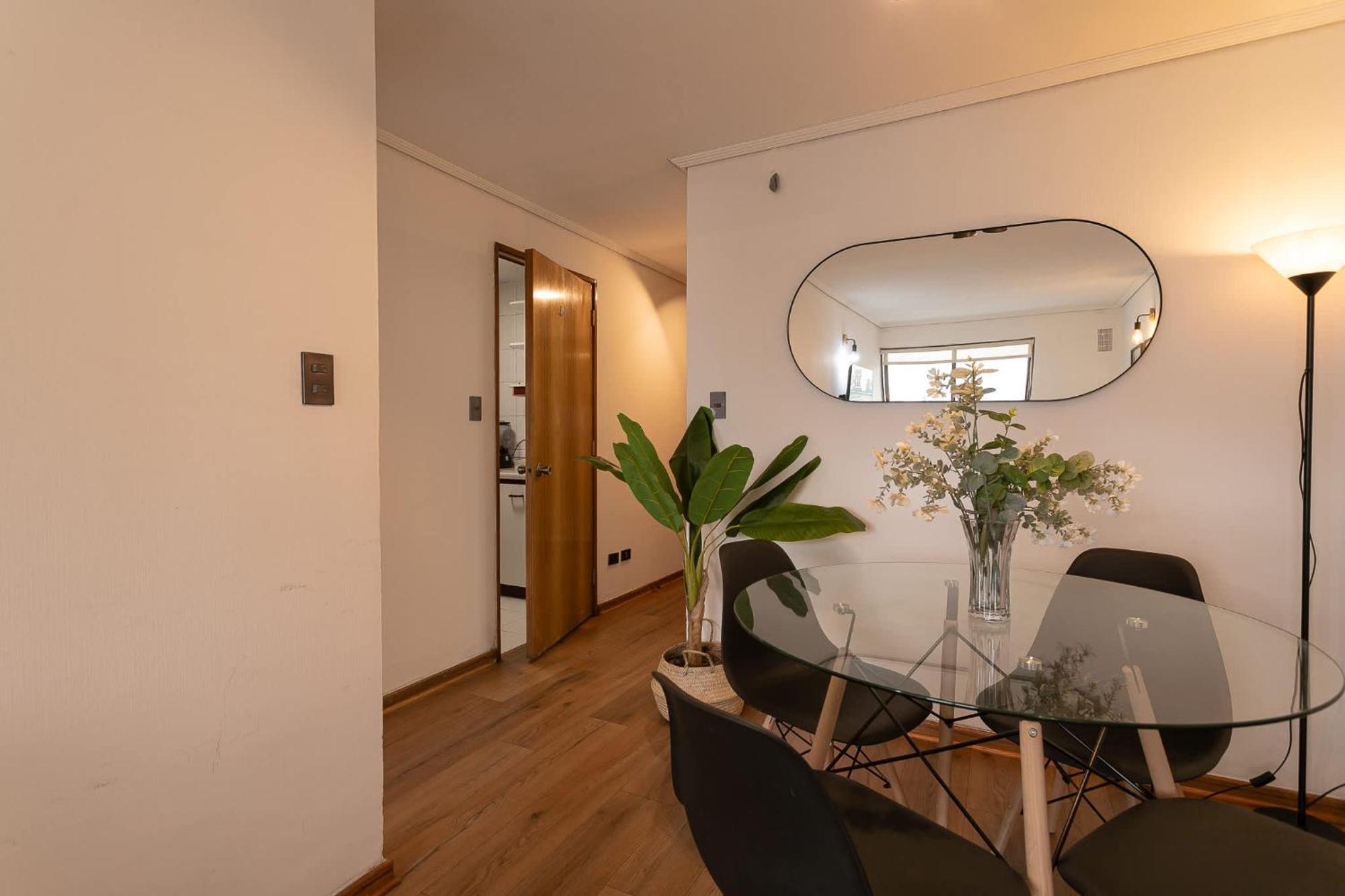 Comodidad En Condes - Amplio Depto Apartamento *